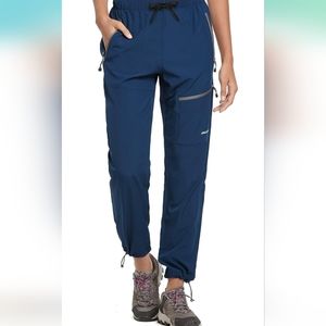 Woman's hiking pants